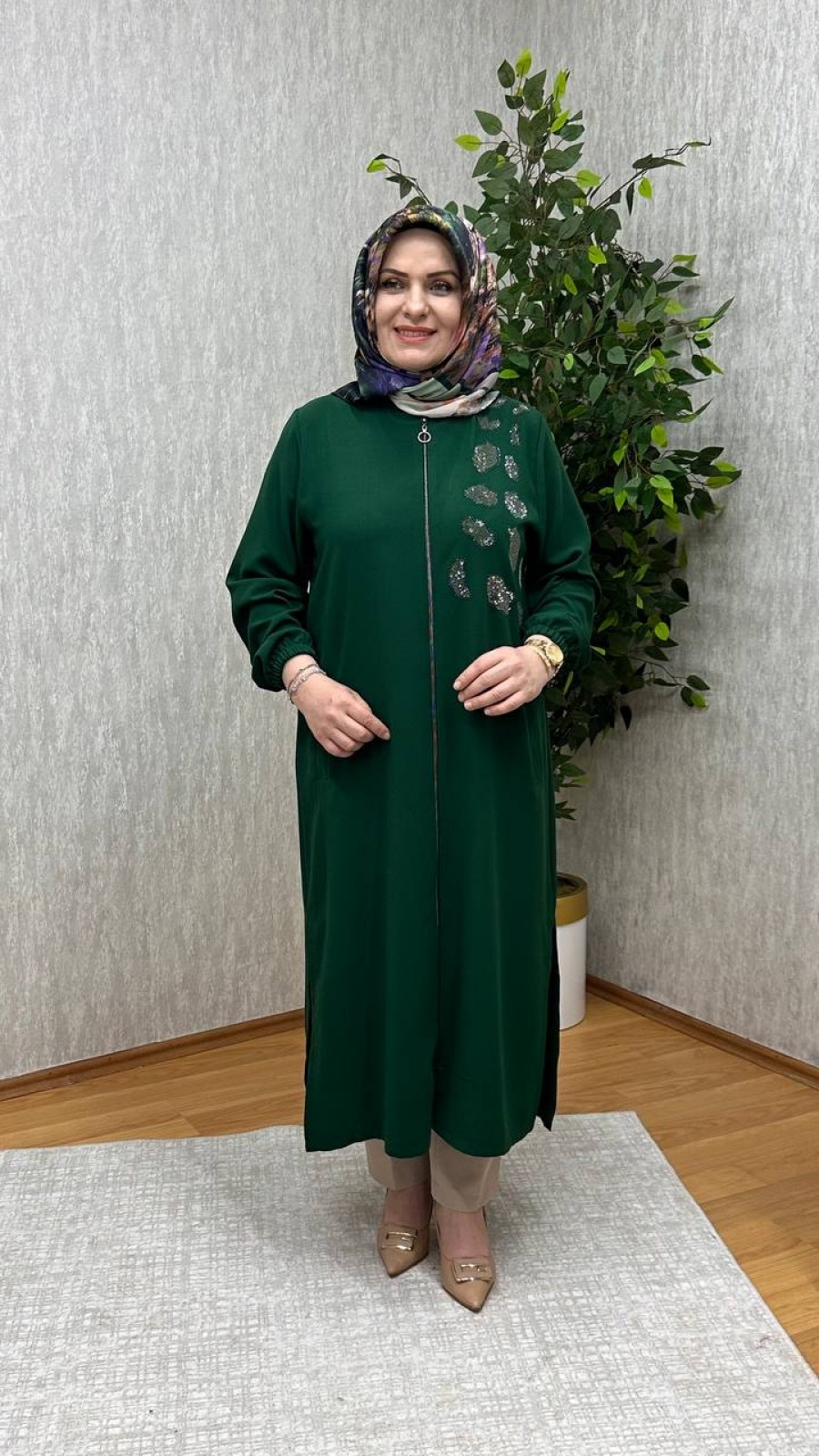 TAŞLI KREP KAP ZÜMRÜT
