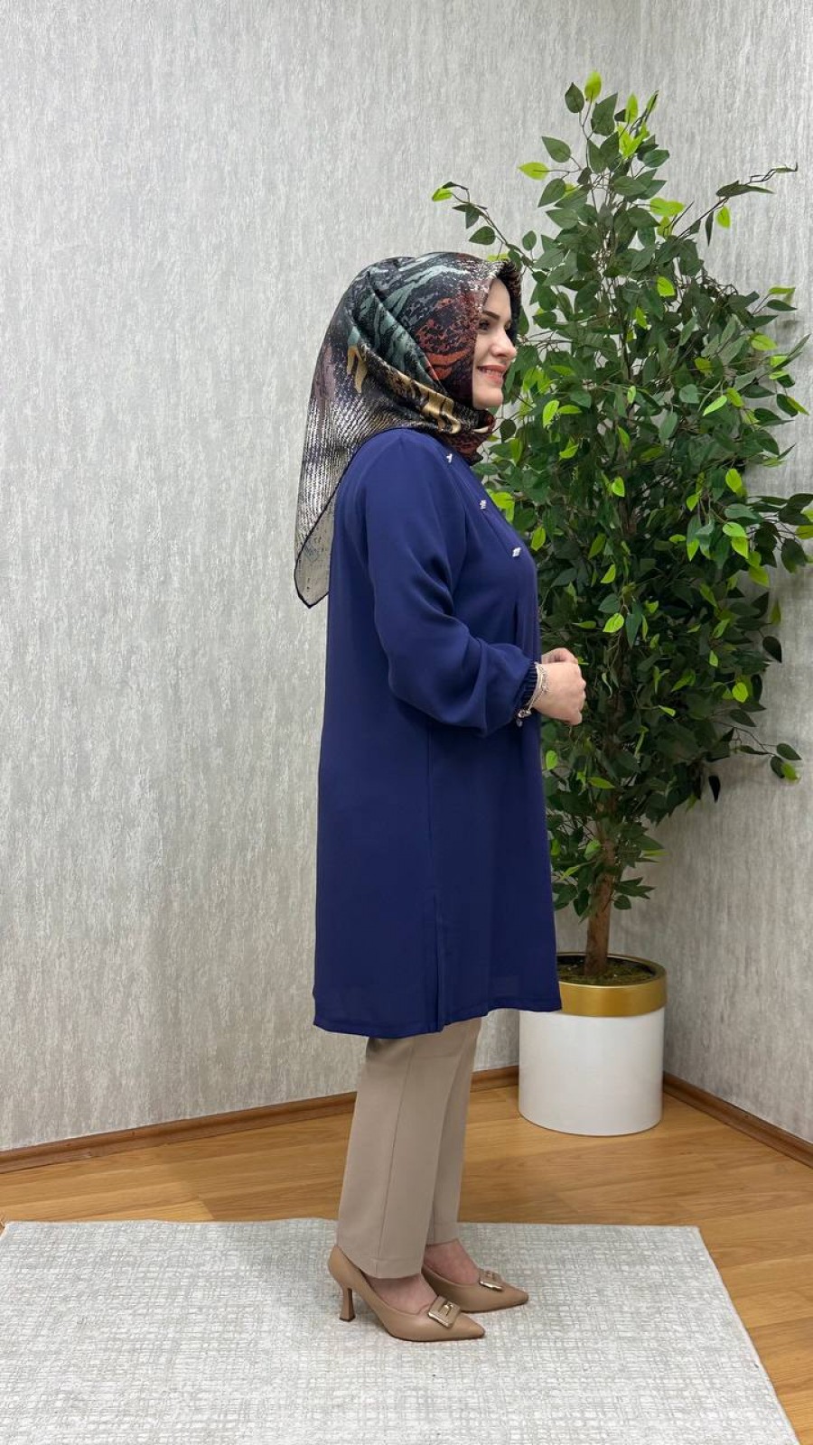 GÖZDE KREP TUNİK LACİVERT GÖZDE KREP TUNİK LACİVERT