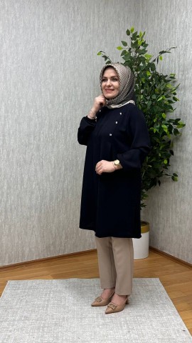 GÖZDE KREP TUNİK SİYAH GÖZDE KREP TUNİK SİYAH