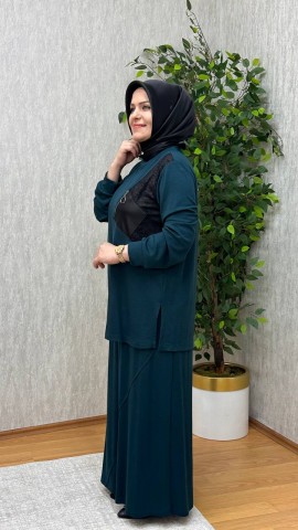 GÜNEŞ ETEKLİ BELİZ TAKIM ZÜMRÜT