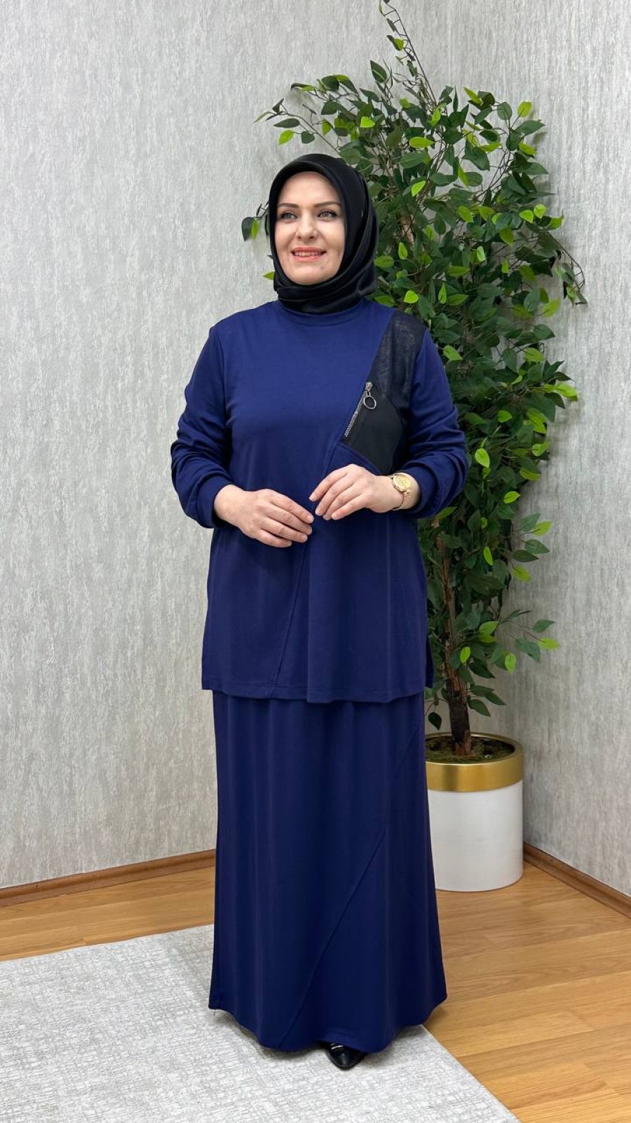 GÜNEŞ ETEKLİ BELİZ TAKIM LACİVERT
